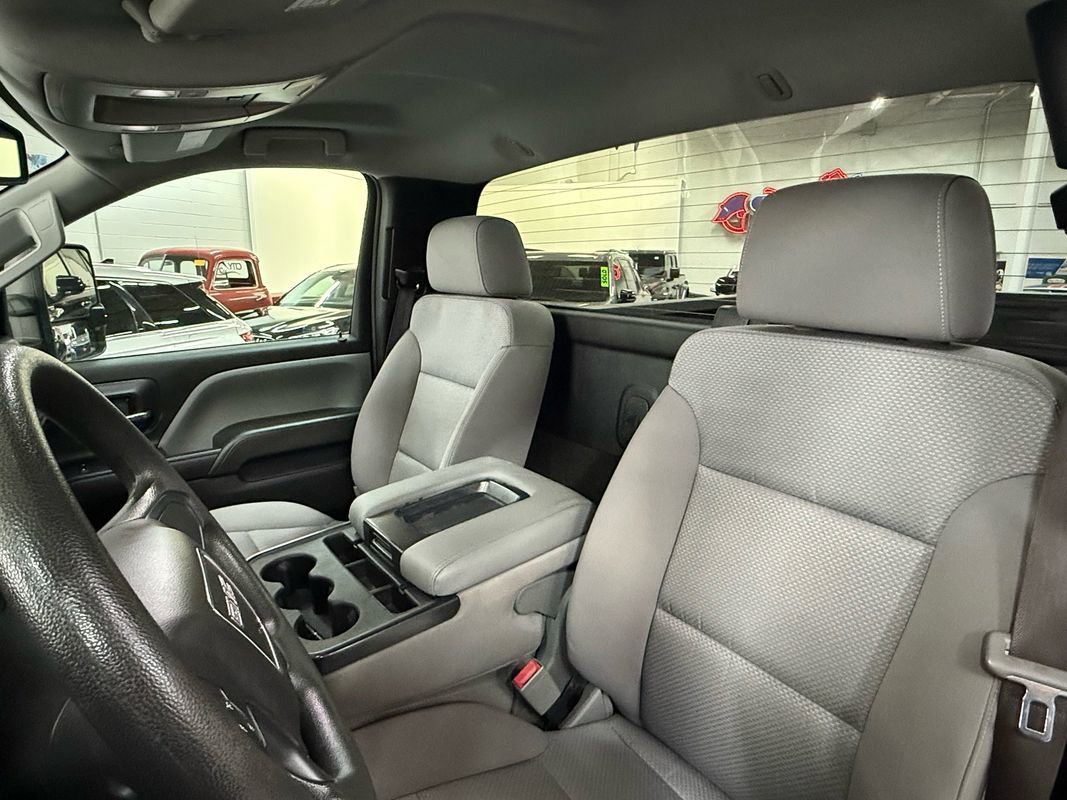 Used 2017 GMC Sierra 2500 SLE w/ Sierra Convenience Package image 12