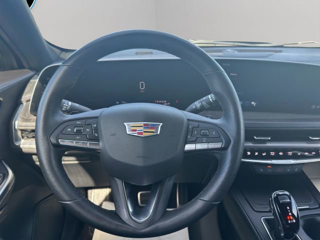 Used 2024 Cadillac XT4 Sport image 37