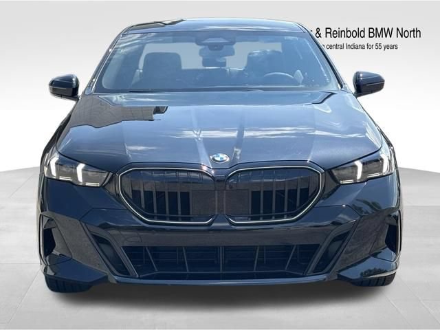 New 2027 BMW 530i xDrive w/ M Sport Package AWD/4WD image 11