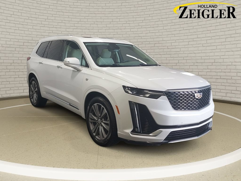 Used 2021 Cadillac XT6 Premium Luxury AWD/4WD image 3
