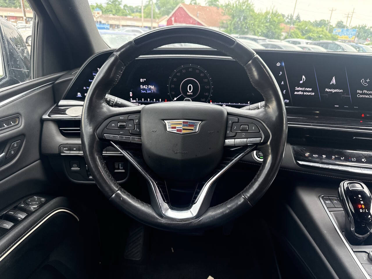 Used 2023 Cadillac Escalade ESV Sport AWD/4WD image 22