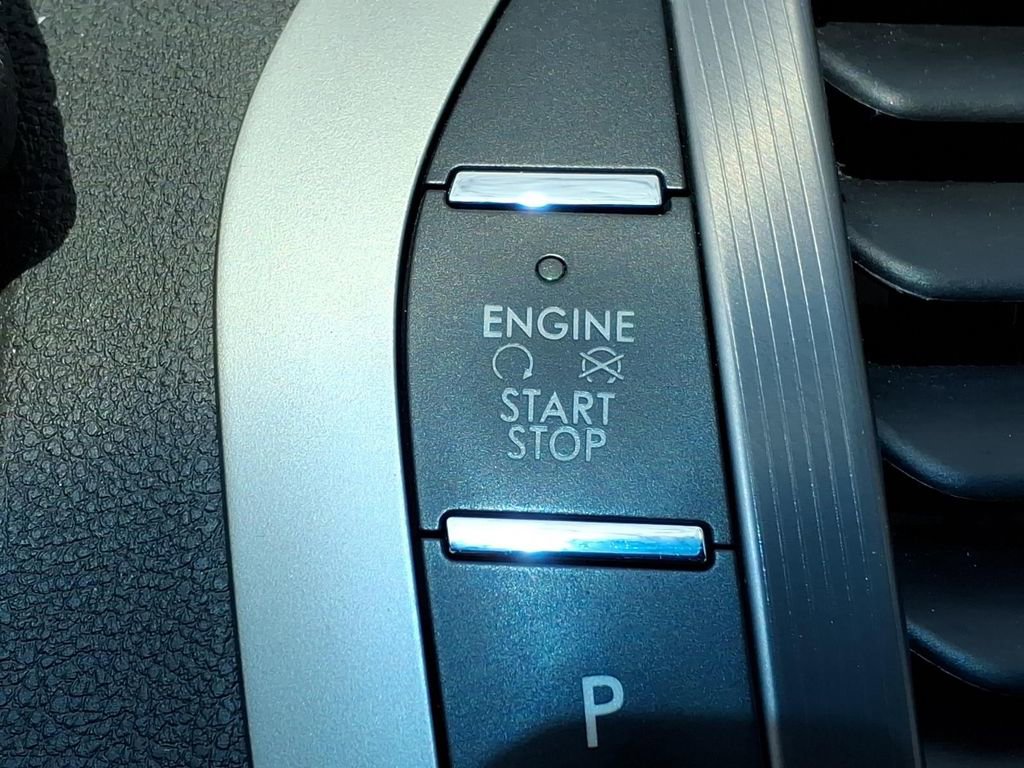 Used 2020 Lincoln MKZ Reserve w/ Elements Package AWD/4WD image 20