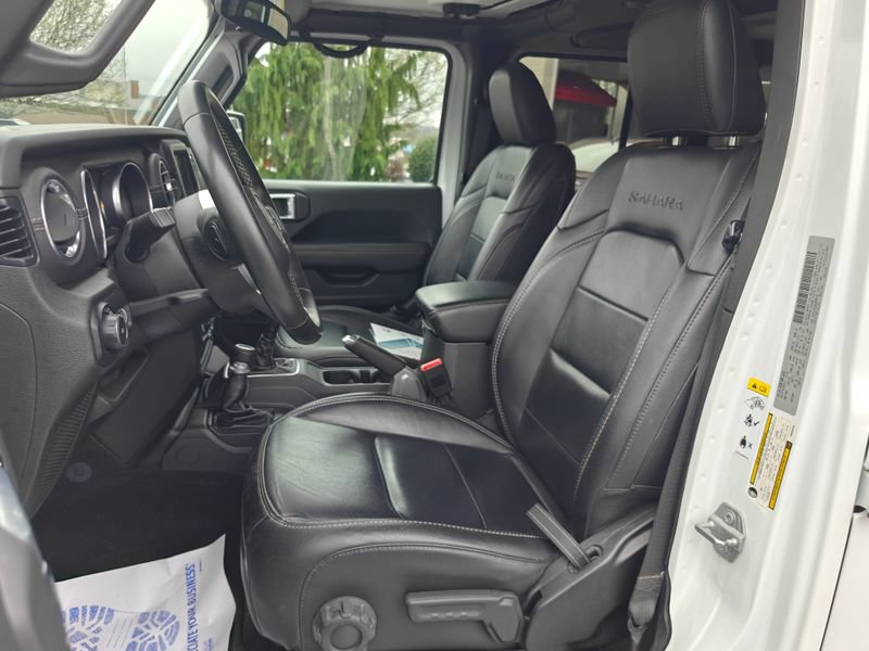 Used 2019 Jeep Wrangler Unlimited Sahara AWD/4WD image 10