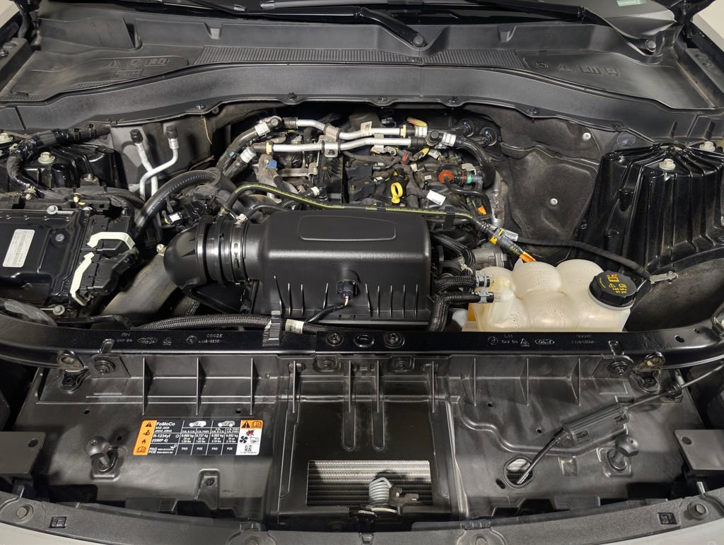 Certified 2022 Ford Explorer XLT image 8