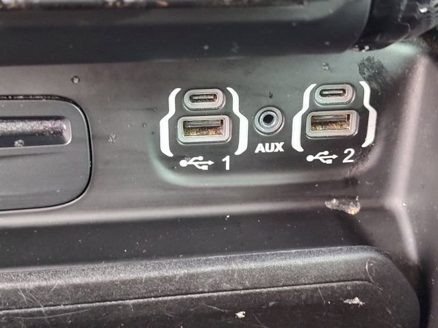 Used 2019 RAM 1500 Limited AWD/4WD image 17
