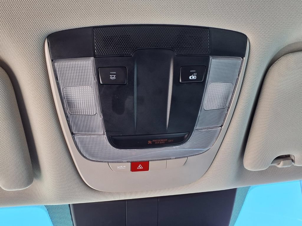 Used 2025 Kia K5 LXS FWD image 23