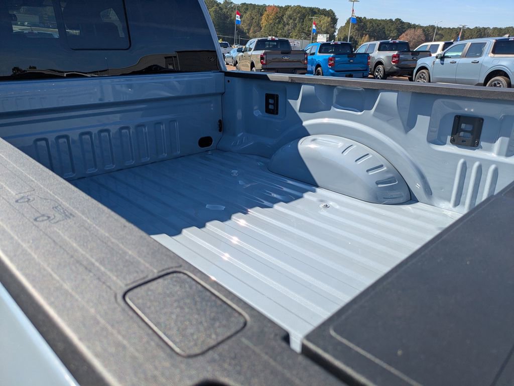 New 2026 Ford F250 Lariat w/ Lariat Premium Package image 7