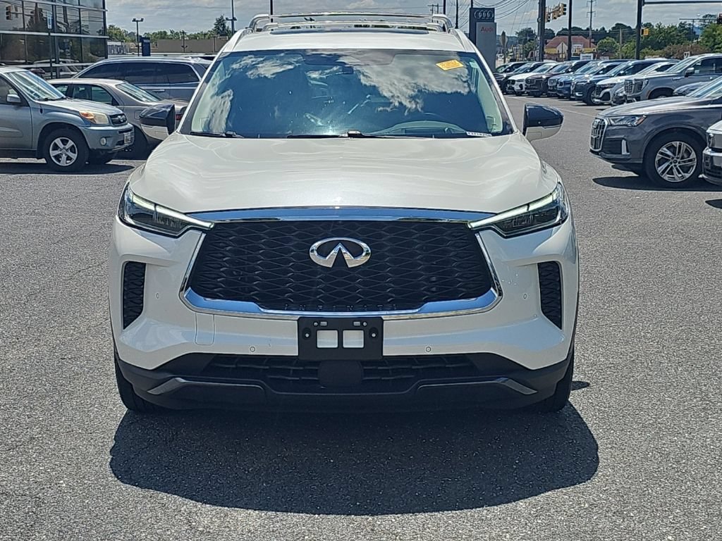 Used 2023 INFINITI QX60 Sensory w/ Vision Package AWD/4WD image 17