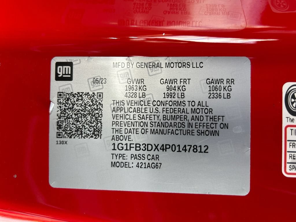 Used 2023 Chevrolet Camaro LT RWD image 36