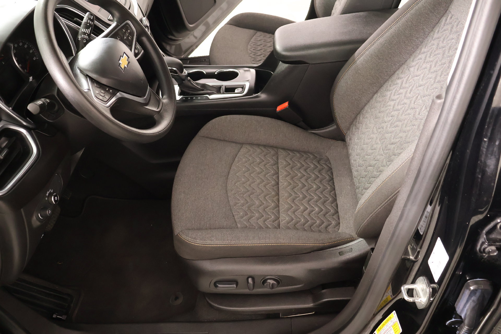 Used 2022 Chevrolet Equinox LT FWD image 10