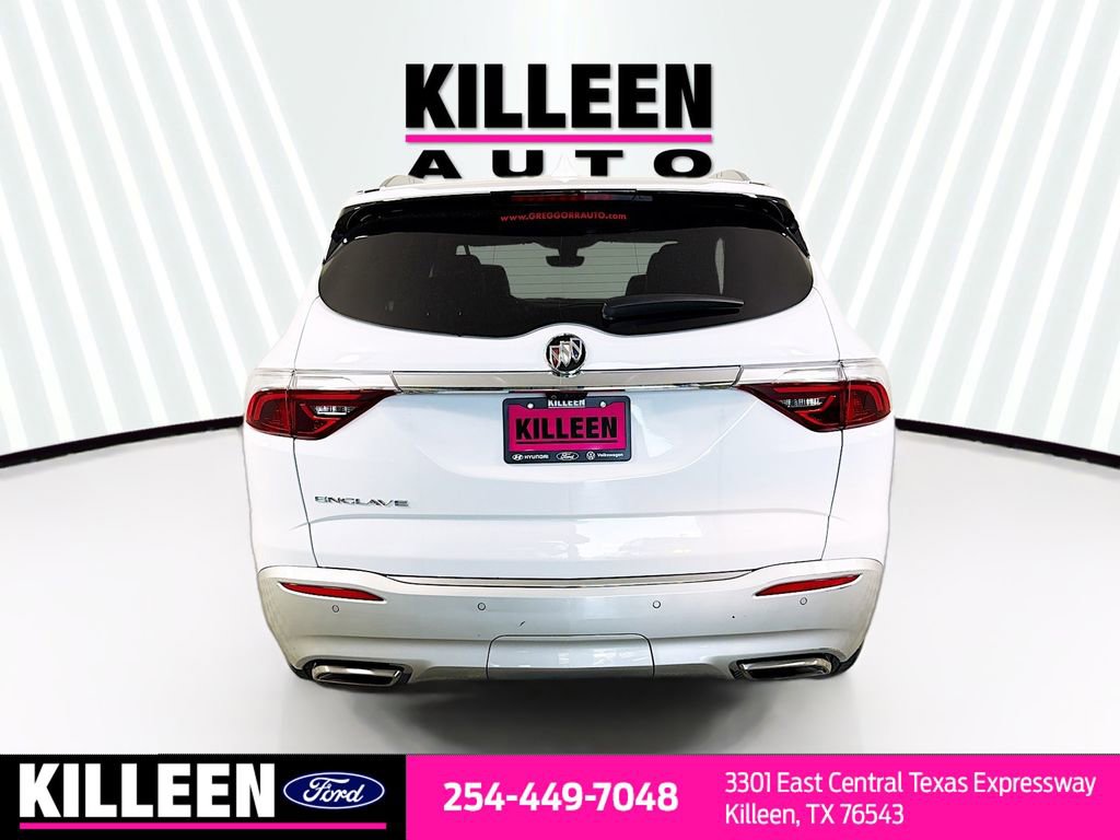 Used 2024 Buick Enclave Premium image 7