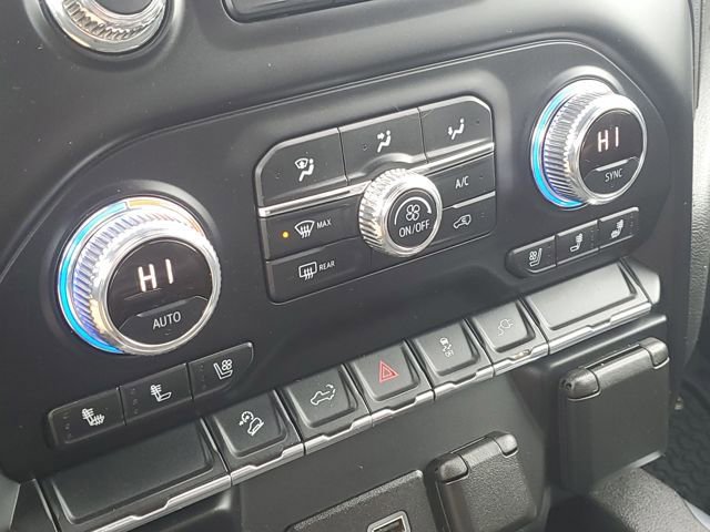 Used 2021 GMC Sierra 1500 AT4 w/ Off-Road Performance Package image 19