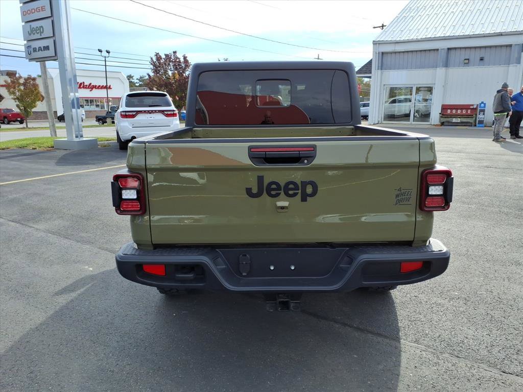 New 2026 Jeep Gladiator Sport image 6