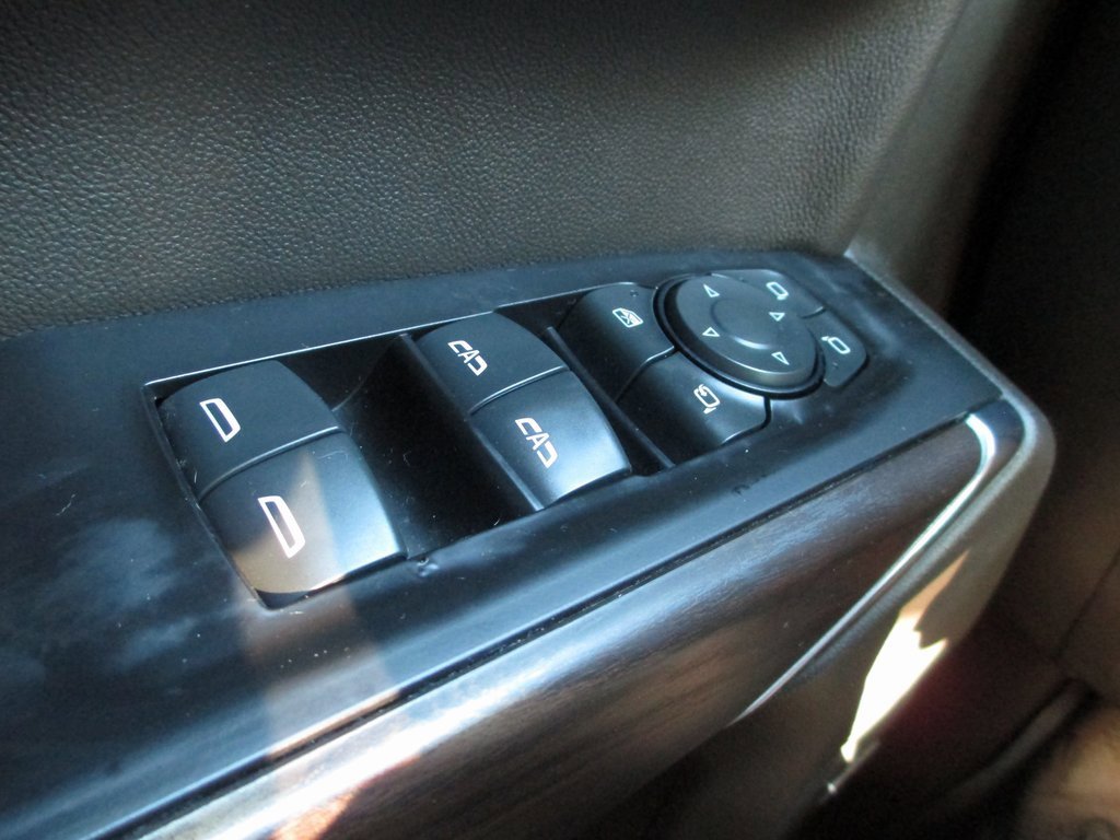 Certified 2020 GMC Sierra 1500 SLT w/ SLT Premium Plus Package image 28