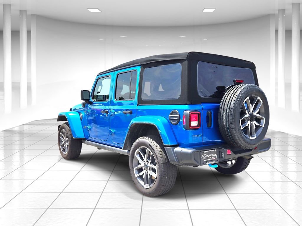 Used 2024 Jeep Wrangler Unlimited AWD/4WD image 5
