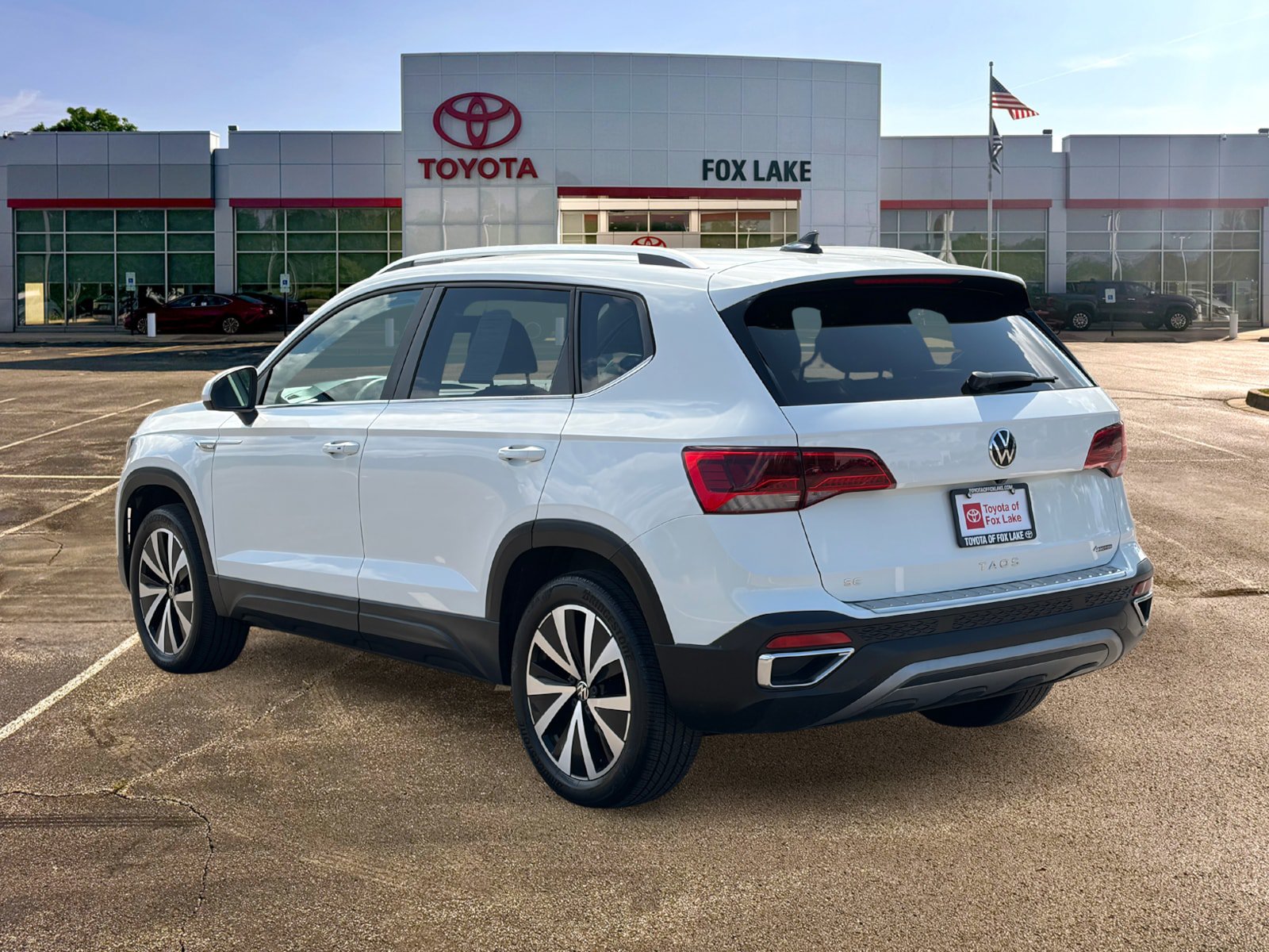 Used 2022 Volkswagen Taos SE AWD/4WD image 3