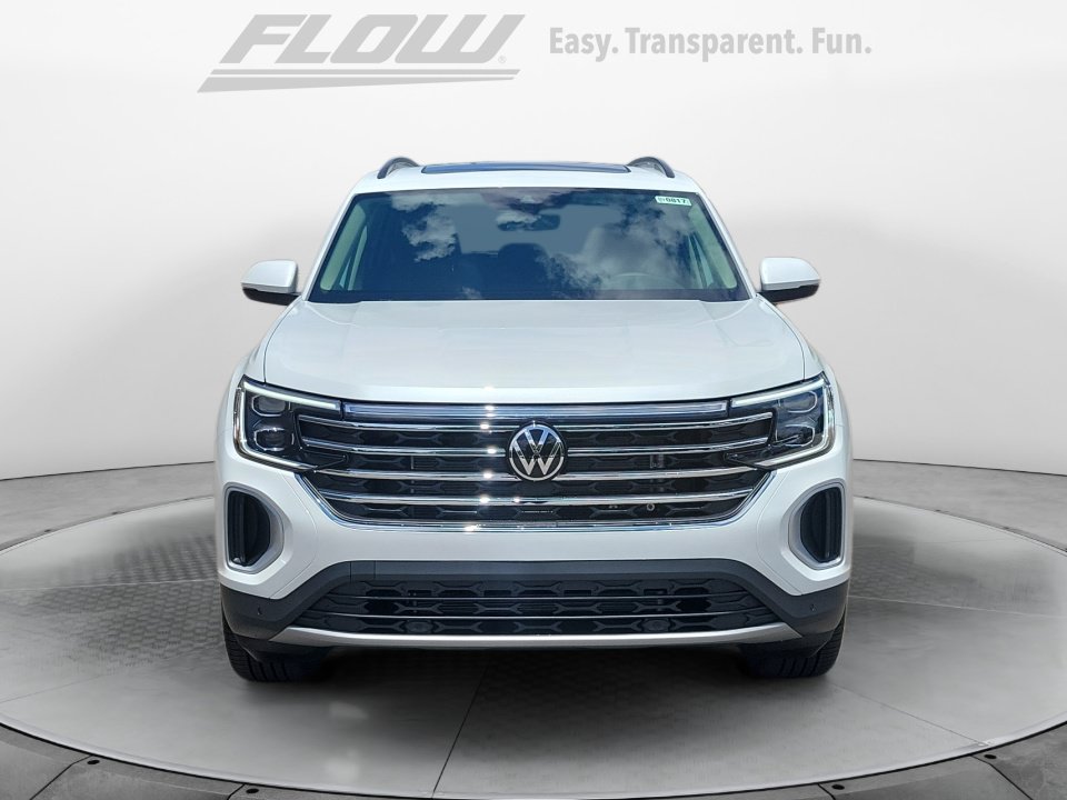 New 2026 Volkswagen Atlas SE FWD image 2
