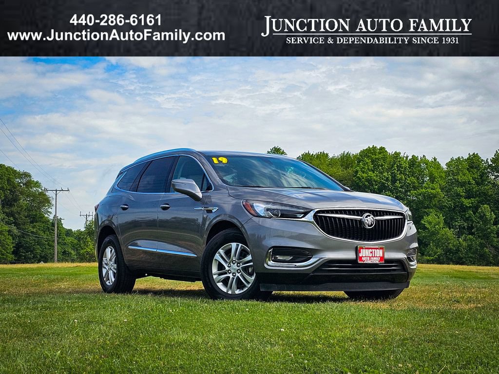 Used 2019 Buick Enclave Essence w/ LPO, Cargo Package AWD/4WD image 1