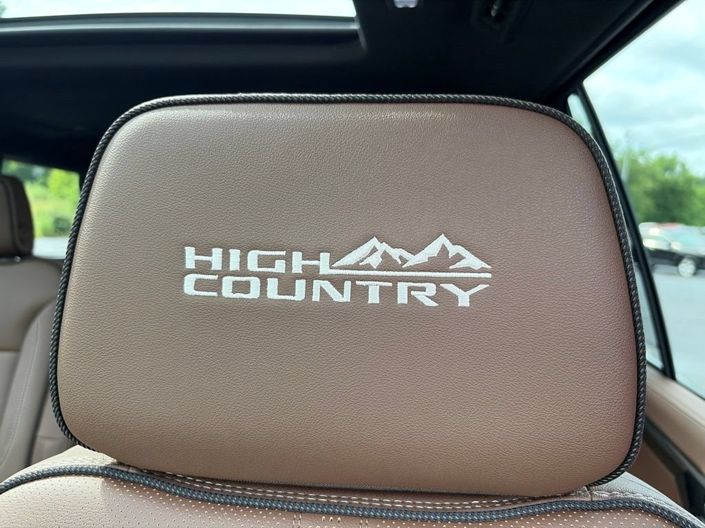 New 2026 Chevrolet Tahoe High Country AWD/4WD image 34