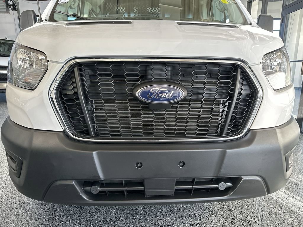 Used 2024 Ford Transit 250 Low Roof w/ Exterior Upgrade Package image 24