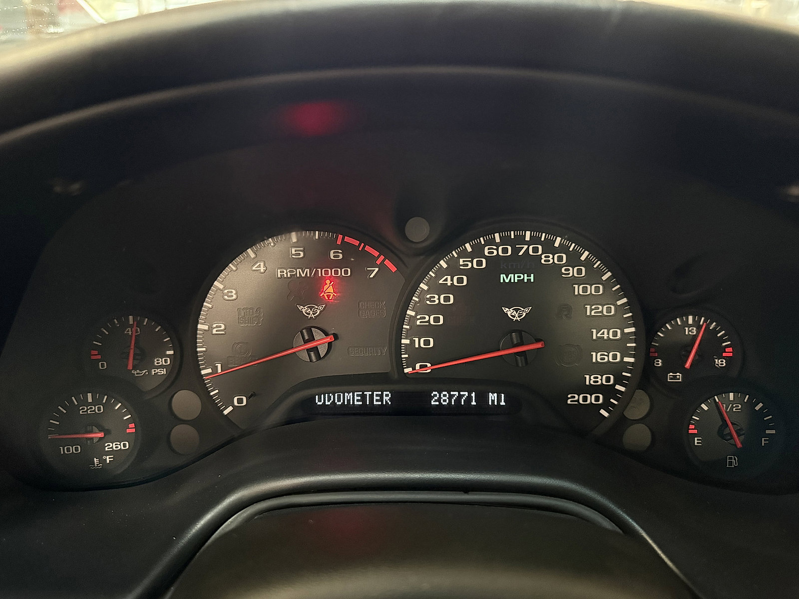 Used 2004 Chevrolet Corvette Coupe image 24