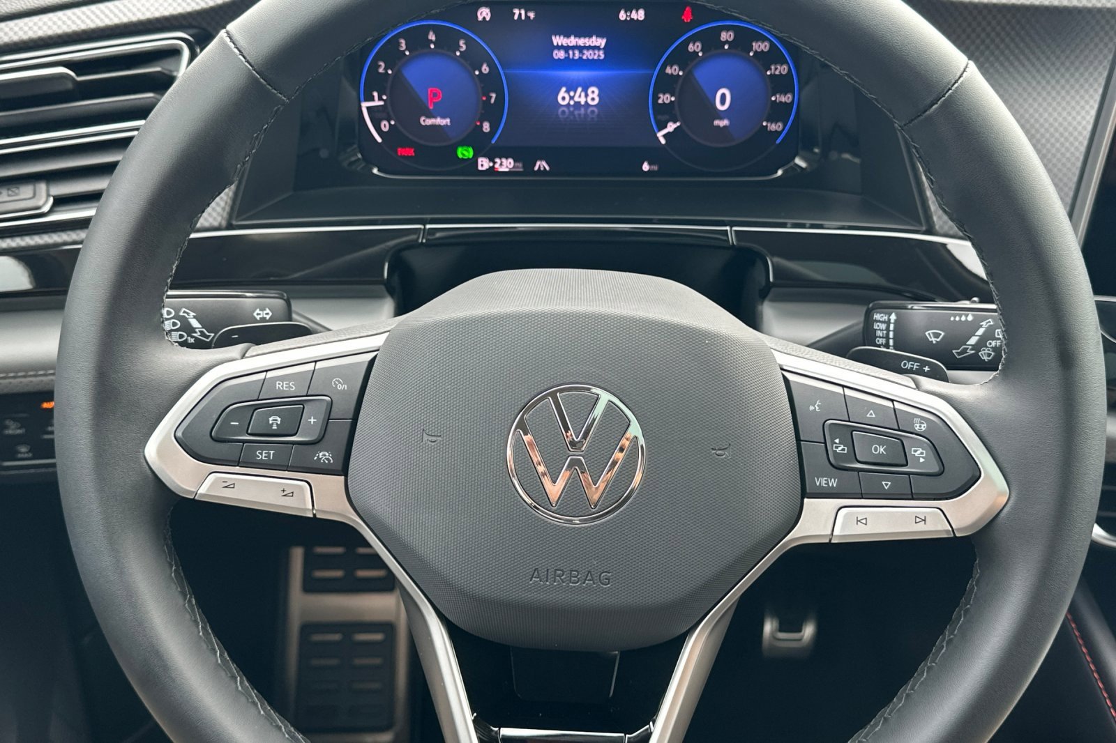 New 2025 Volkswagen Atlas Peak Edition SE image 22