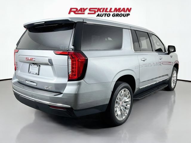 Used 2023 GMC Yukon XL SLT w/ SLT Premium Package AWD/4WD image 7