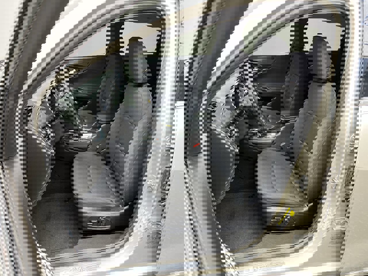 Used 2016 Chevrolet Malibu LT FWD image 8