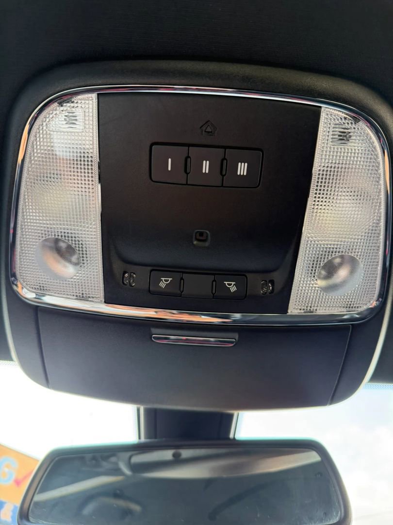 Used 2022 Dodge Charger GT w/ Plus Group RWD image 28