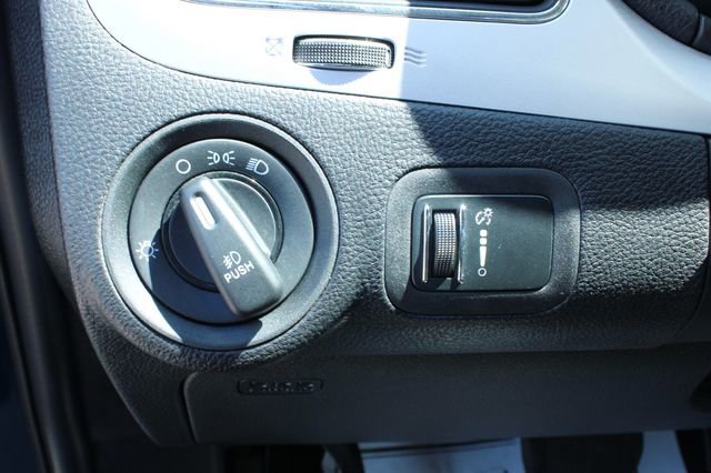 Used 2014 Dodge Journey SXT FWD image 15