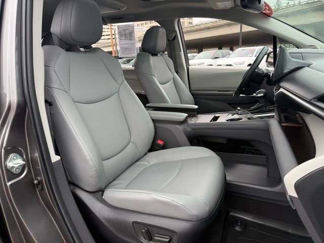 Certified 2024 Toyota Sienna XLE image 12
