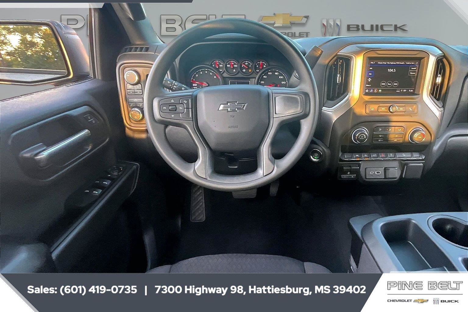 New 2026 Chevrolet Silverado 1500 Custom Trail Boss w/ LPO, Dark Essentials Package AWD/4WD image 6