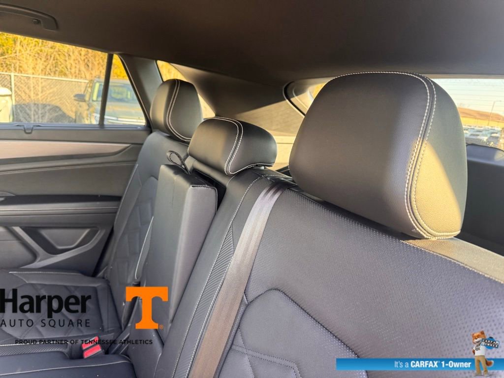 Used 2024 Volkswagen Atlas Cross Sport SE image 9