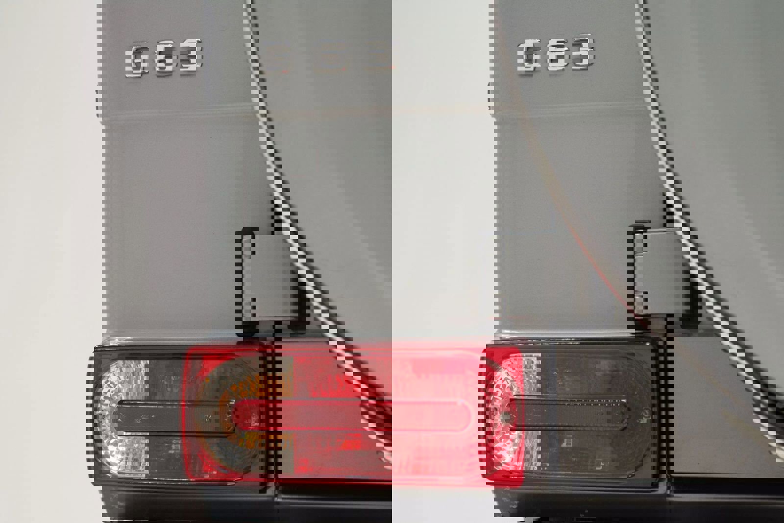 Used 2014 Mercedes-Benz G 63 AMG 4MATIC image 24