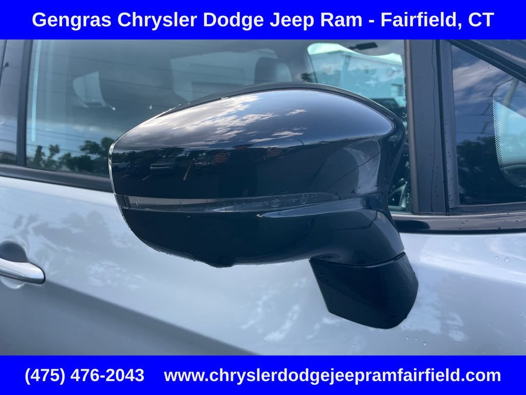 Certified 2024 Chrysler Pacifica Touring-L w/ S Appearance Package AWD/4WD image 14