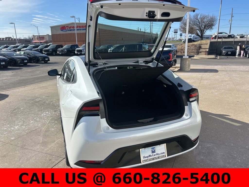 New 2026 Toyota Prius XLE image 6