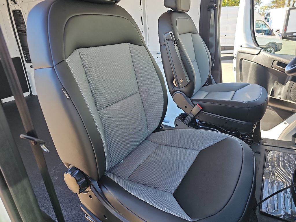 New 2026 RAM ProMaster 1500 w/ Convenience Group image 10