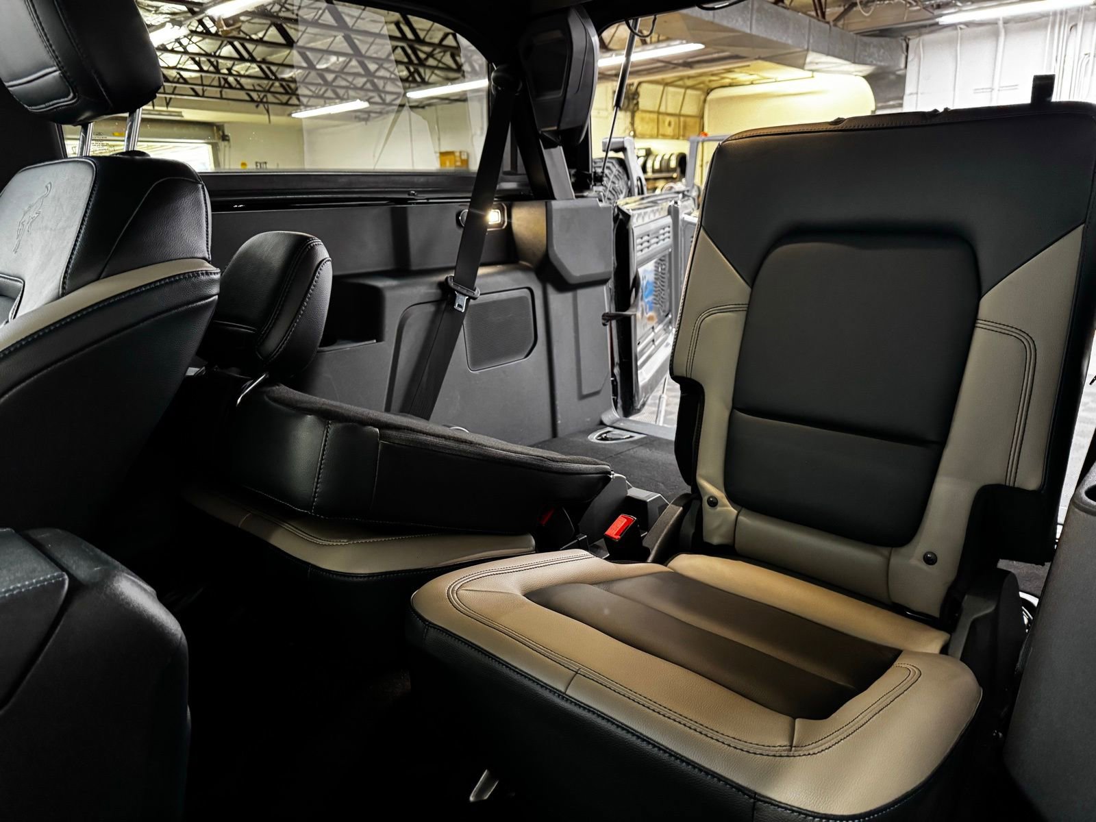 Used 2024 Ford Bronco Wildtrak image 29