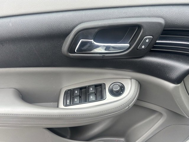 Used 2014 Chevrolet Malibu LS image 10