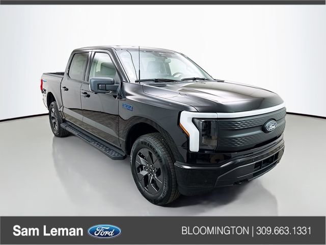 New 2025 Ford F150 Lightning Flash w/ Max Trailer Tow Package
