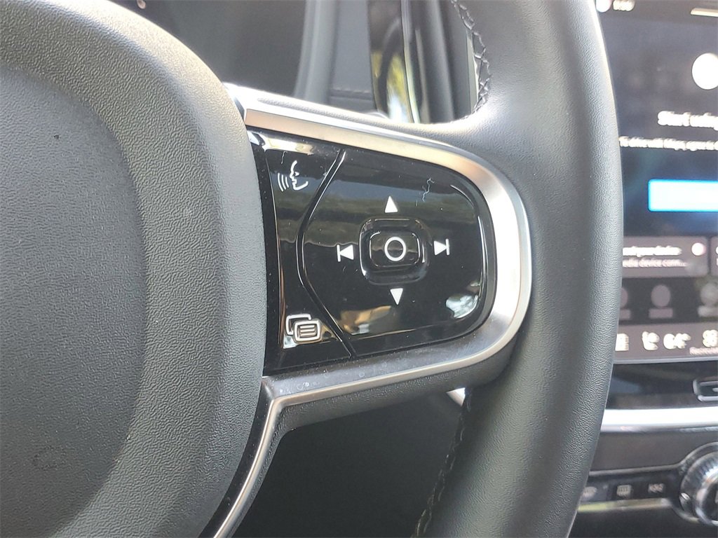 Certified 2025 Volvo S60 T8 Ultra image 21