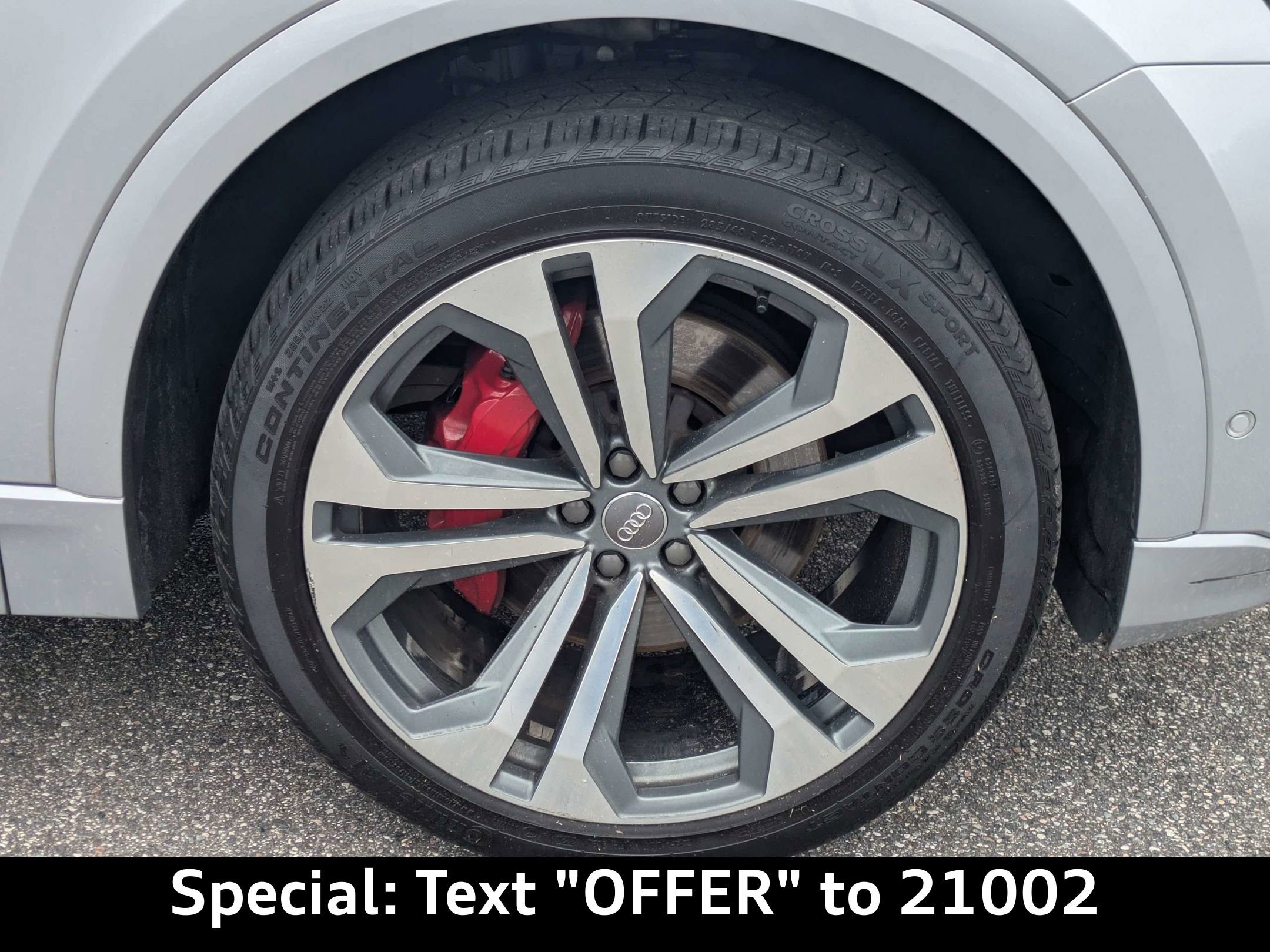 Used 2019 Audi Q8 Prestige w/ Luxury Package AWD/4WD image 12