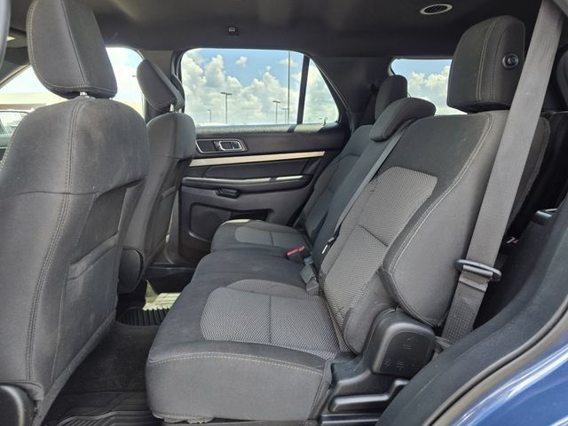 Used 2018 Ford Explorer XLT FWD image 17