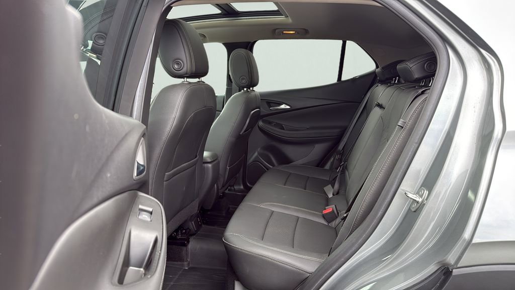 Used 2023 Buick Encore GX Essence w/ Experience Buick Package image 20