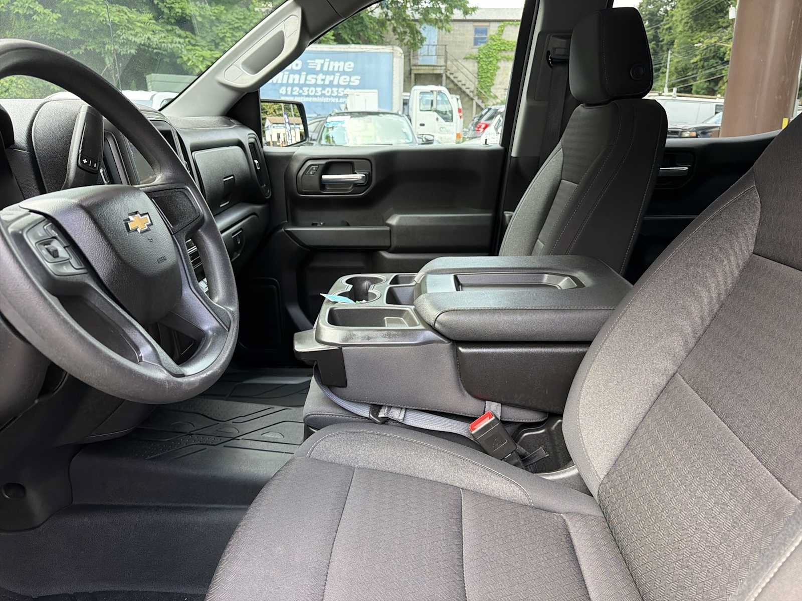 Used 2024 Chevrolet Silverado 1500 Custom AWD/4WD image 20