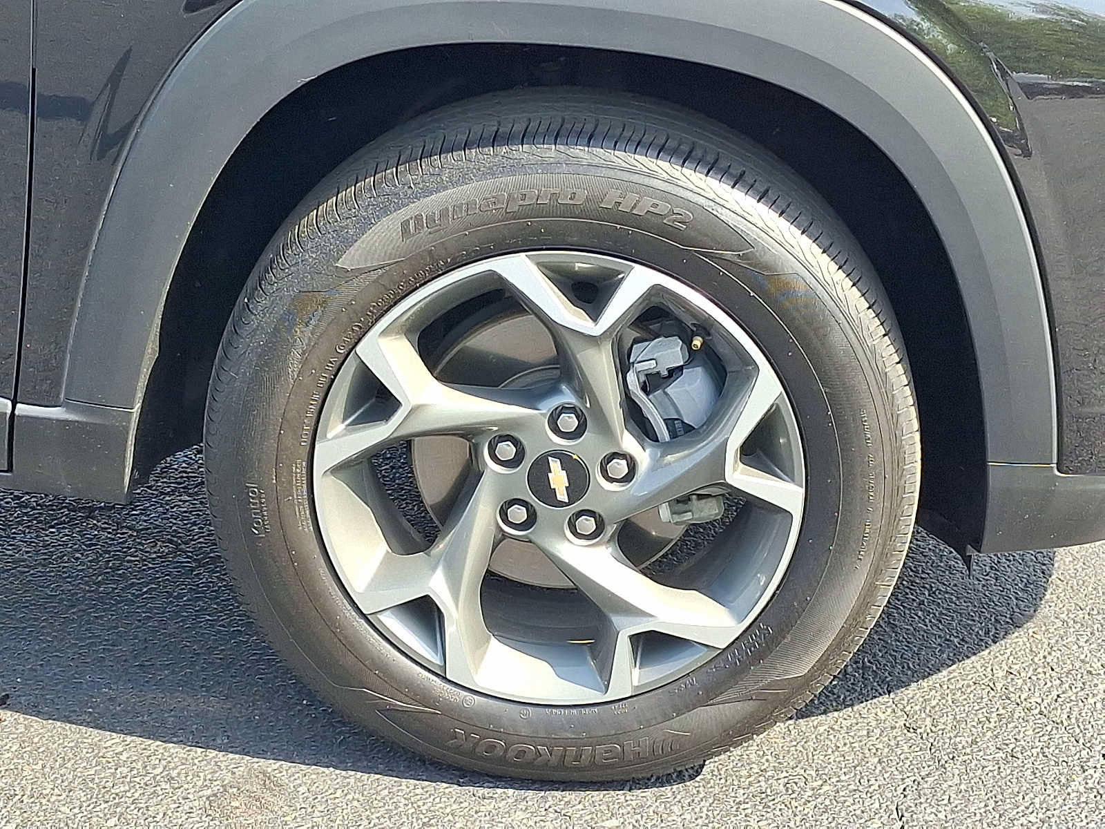Used 2024 Chevrolet Trax LT FWD image 8