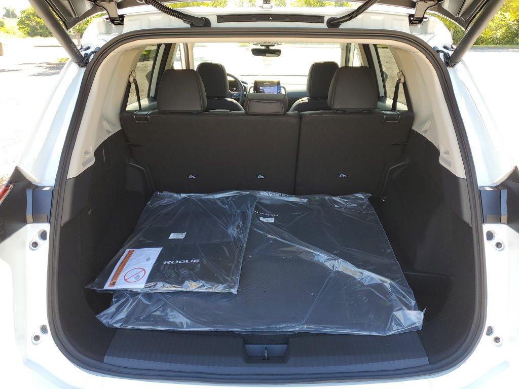 New 2026 Nissan Rogue Dark Armor FWD image 7