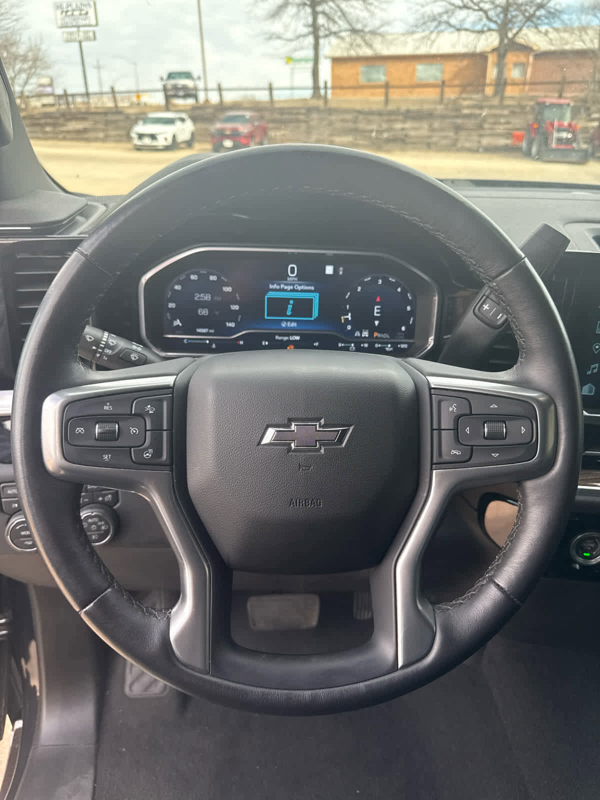 Used 2022 Chevrolet Silverado 1500 RST w/ Z71 Off-Road Package image 25