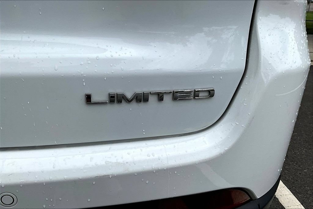 Used 2025 Jeep Compass Limited AWD/4WD image 23