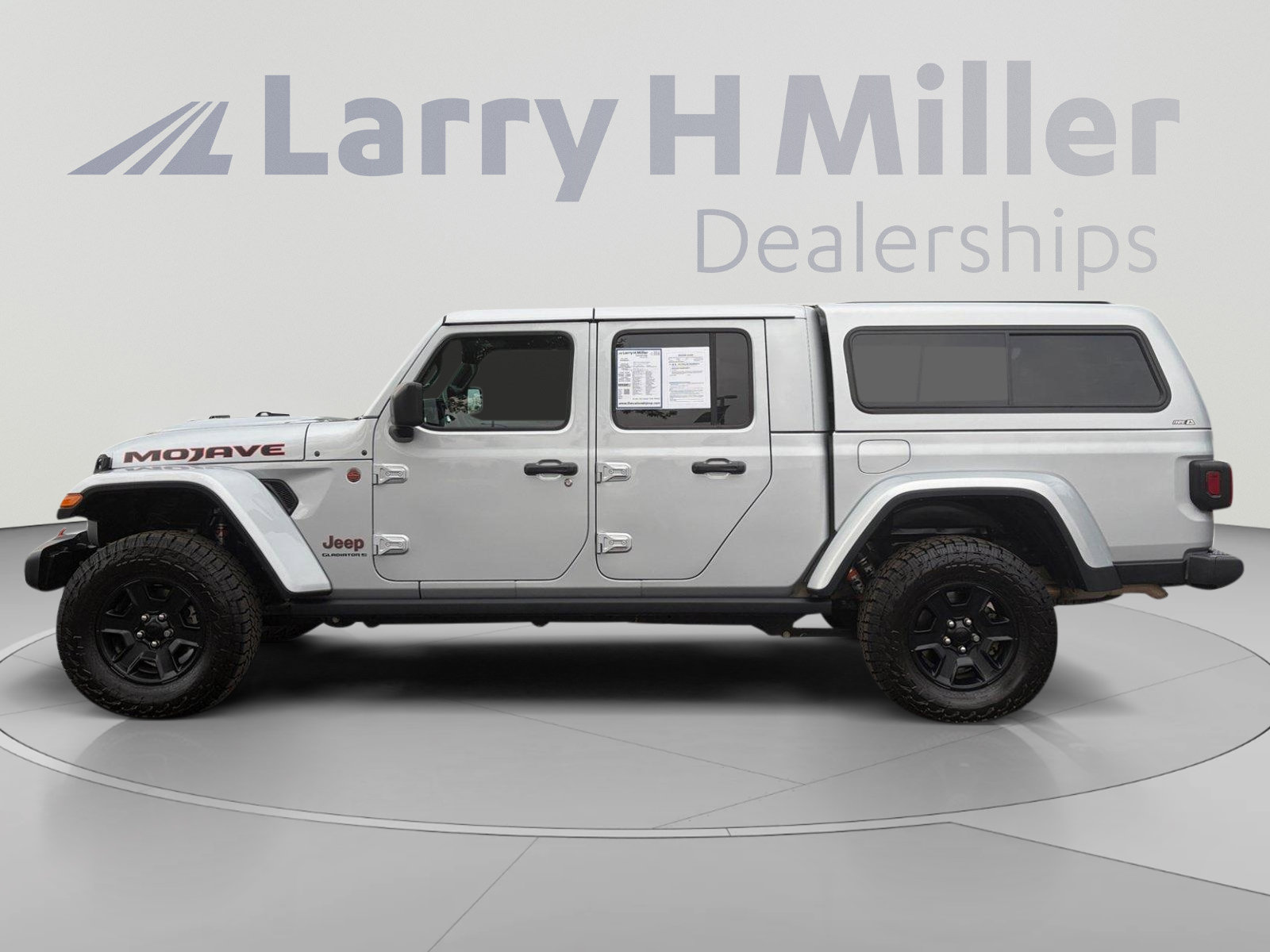 Used 2023 Jeep Gladiator Mojave w/ Cold Weather Group AWD/4WD image 2